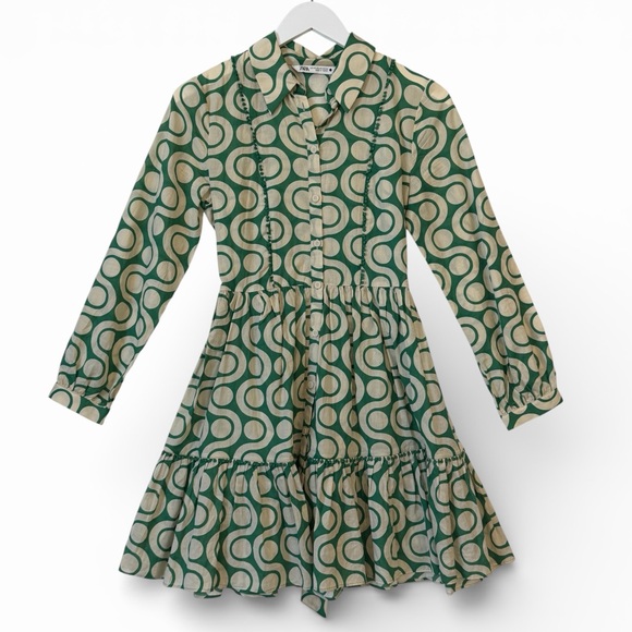 Zara Dresses & Skirts - ZARA Amelie Green and ecru Dress Size XS
